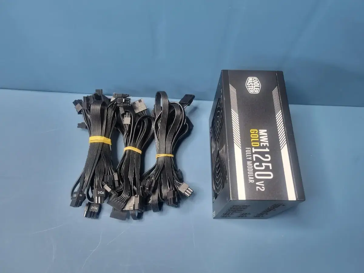 쿨러마스터 MWE GOLD 1250 V2 FULL MODULAR 판매